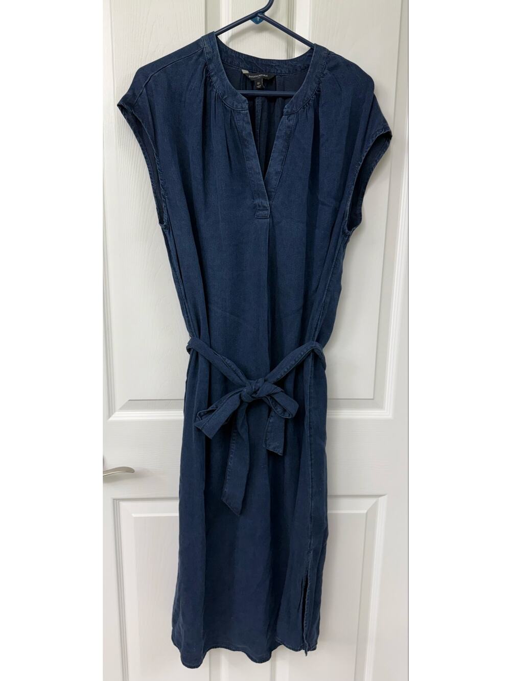 Banana Republic Dress in dark blue denim wash